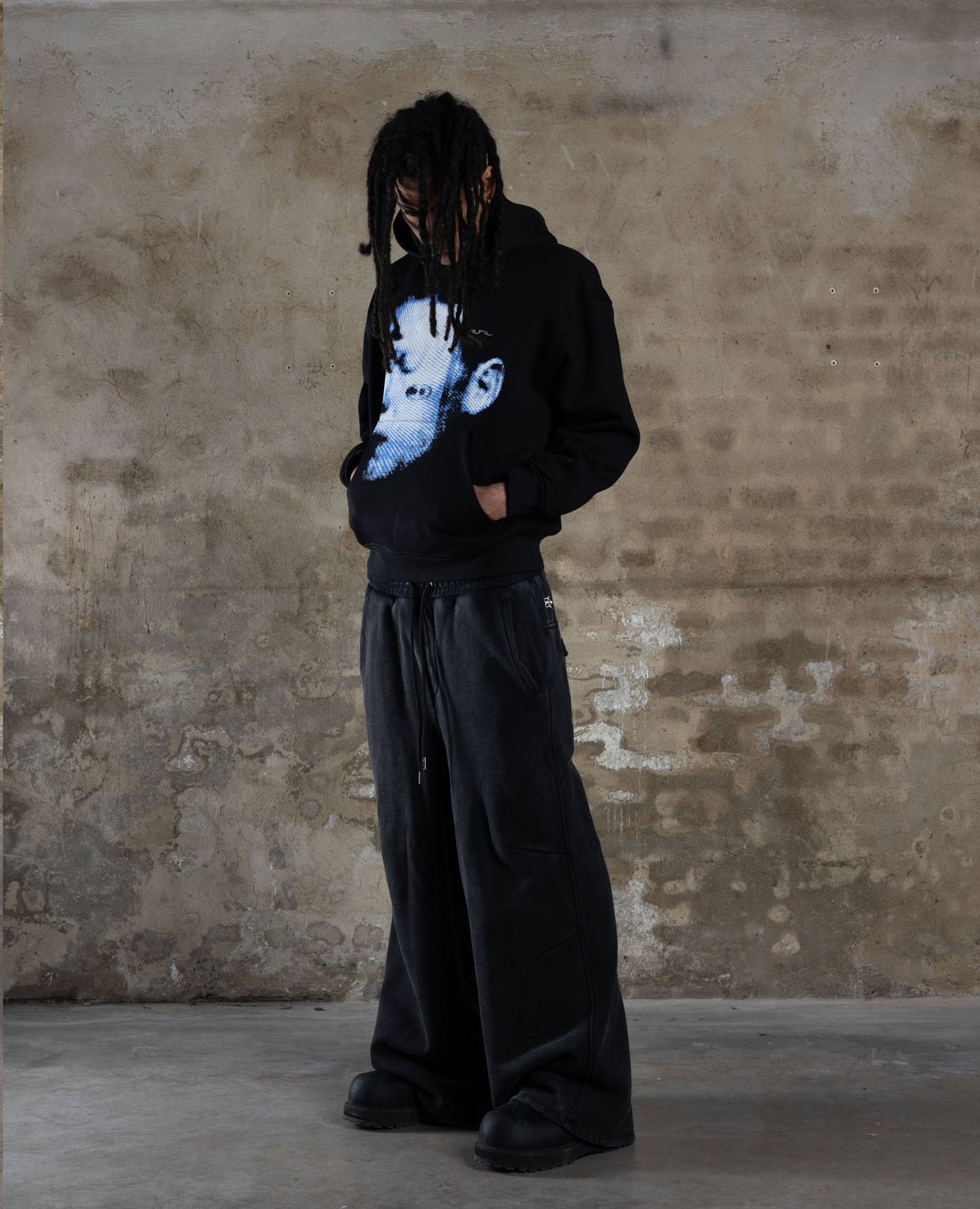 Davril Supply Poisonyourmind Hoodie (4) Davril Supply Poisonyourmind Hoodie (4)