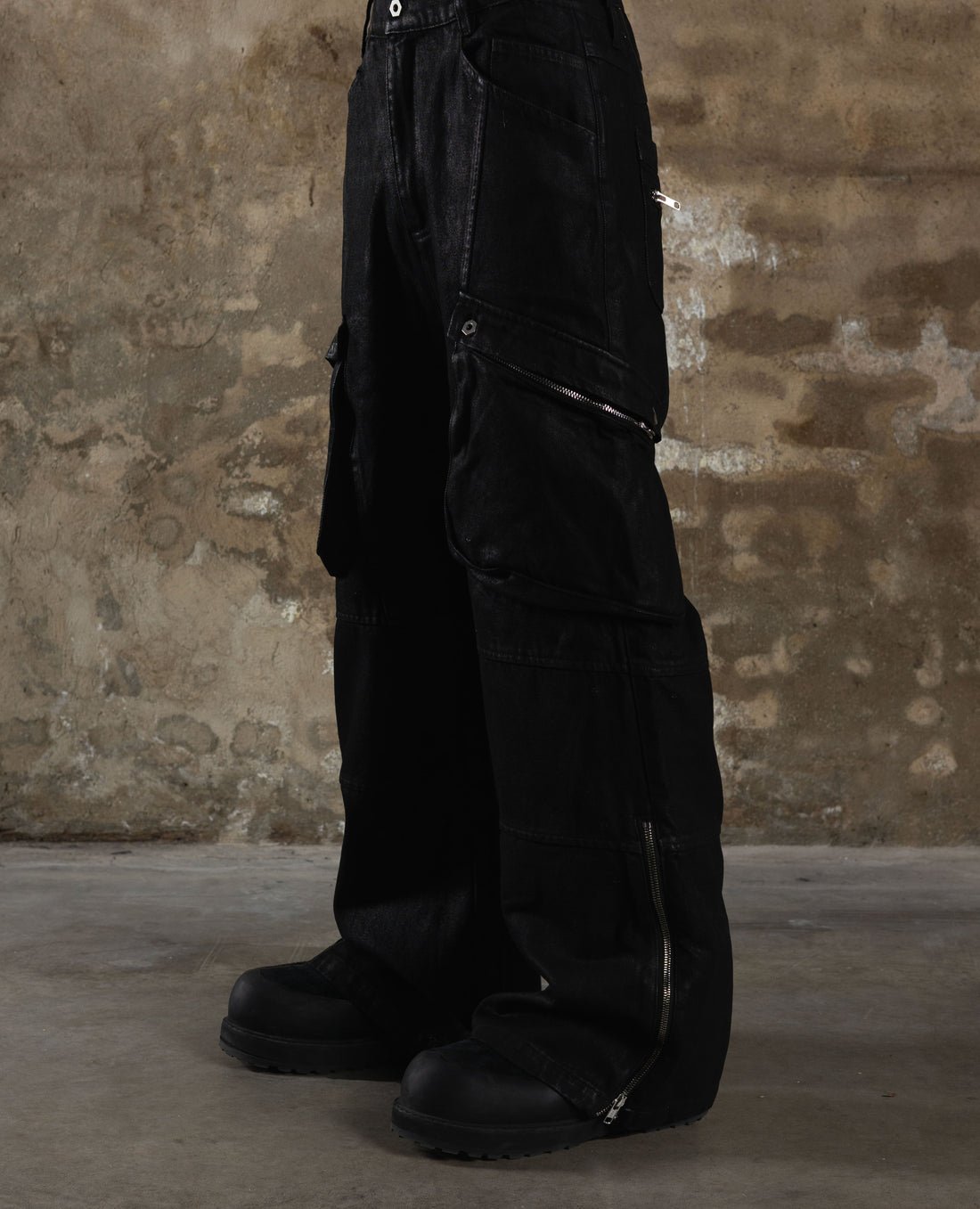 Davril Supply B 2 Waxed Denim (2) Davril Supply B 2 Waxed Denim (2)